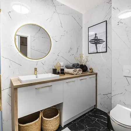 La Vida Loca Basen Sauny Apartament *