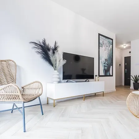 Apartament La Vida Loca Basen Sauny