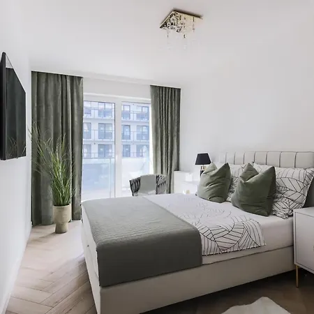 Apartament La Vida Loca Basen Sauny *